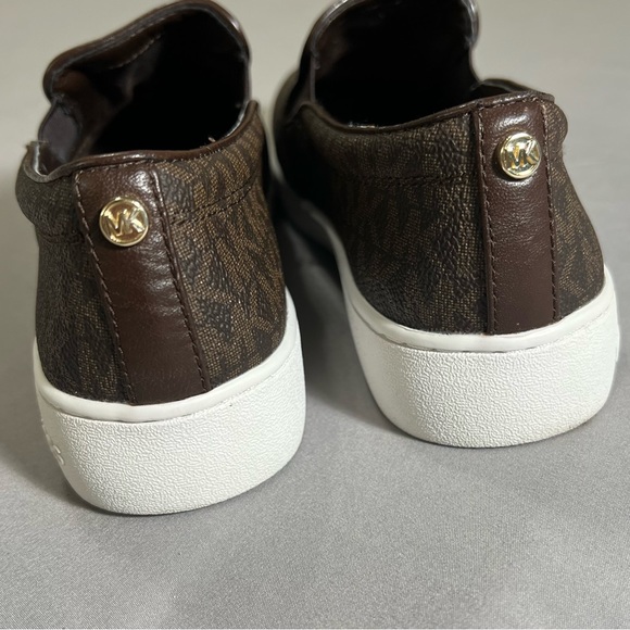 MICHAEL Michael Kors Women’s Keaton Logo-Print Slip On Sneaker Brown Size 6M - Picture 8 of 13